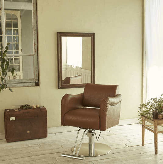 [Cafe Lounge] Styling Chair Breeze (Top) - Camel Brown