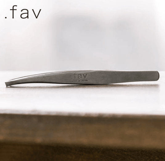 [.fav] Eyebrow Tweezers (Straight Type)