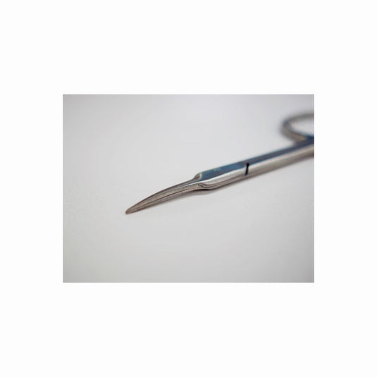 Scissors (Slightly curved cutting edge)